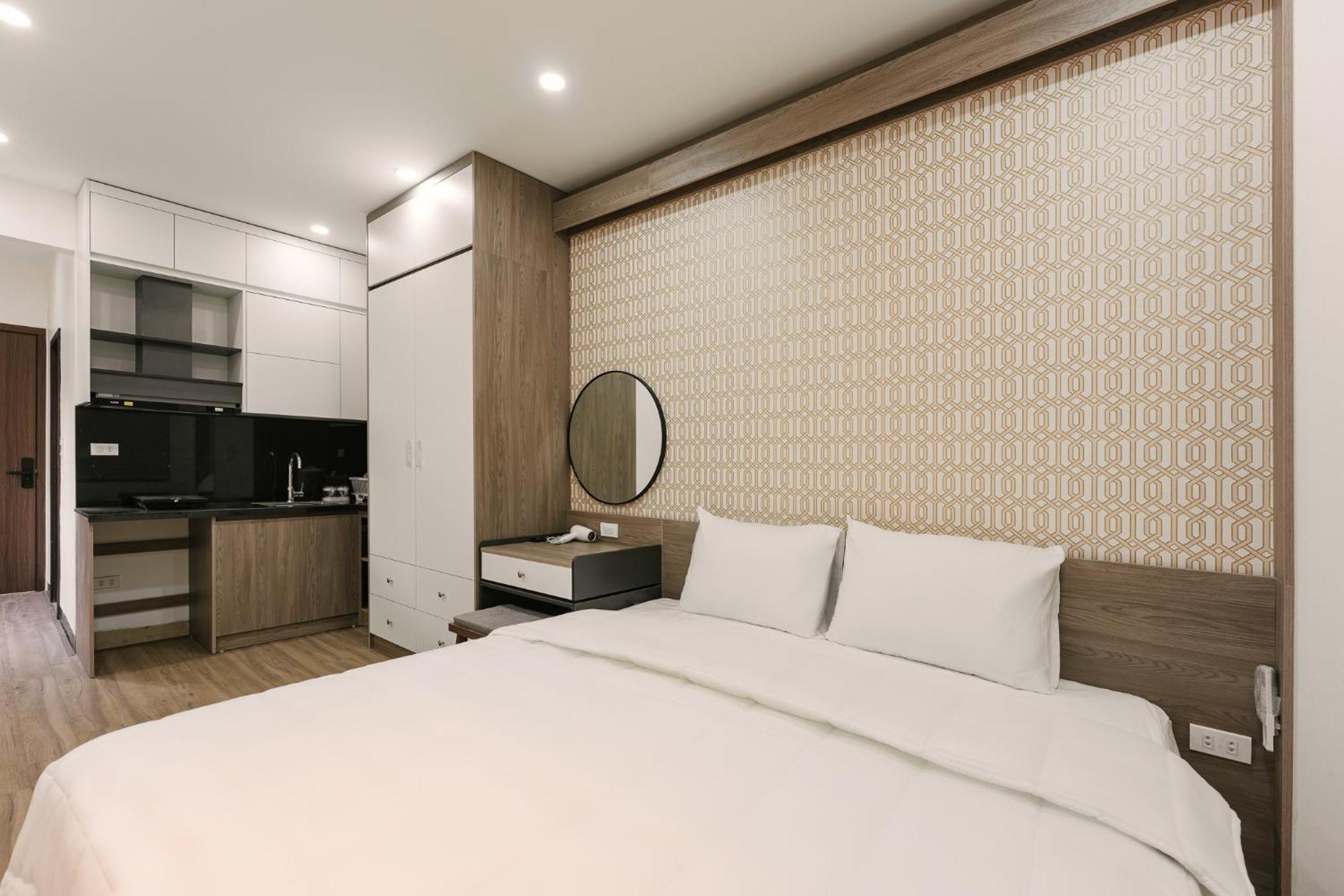Delapong Hotel And Apartment Ha Noi 河内 外观 照片