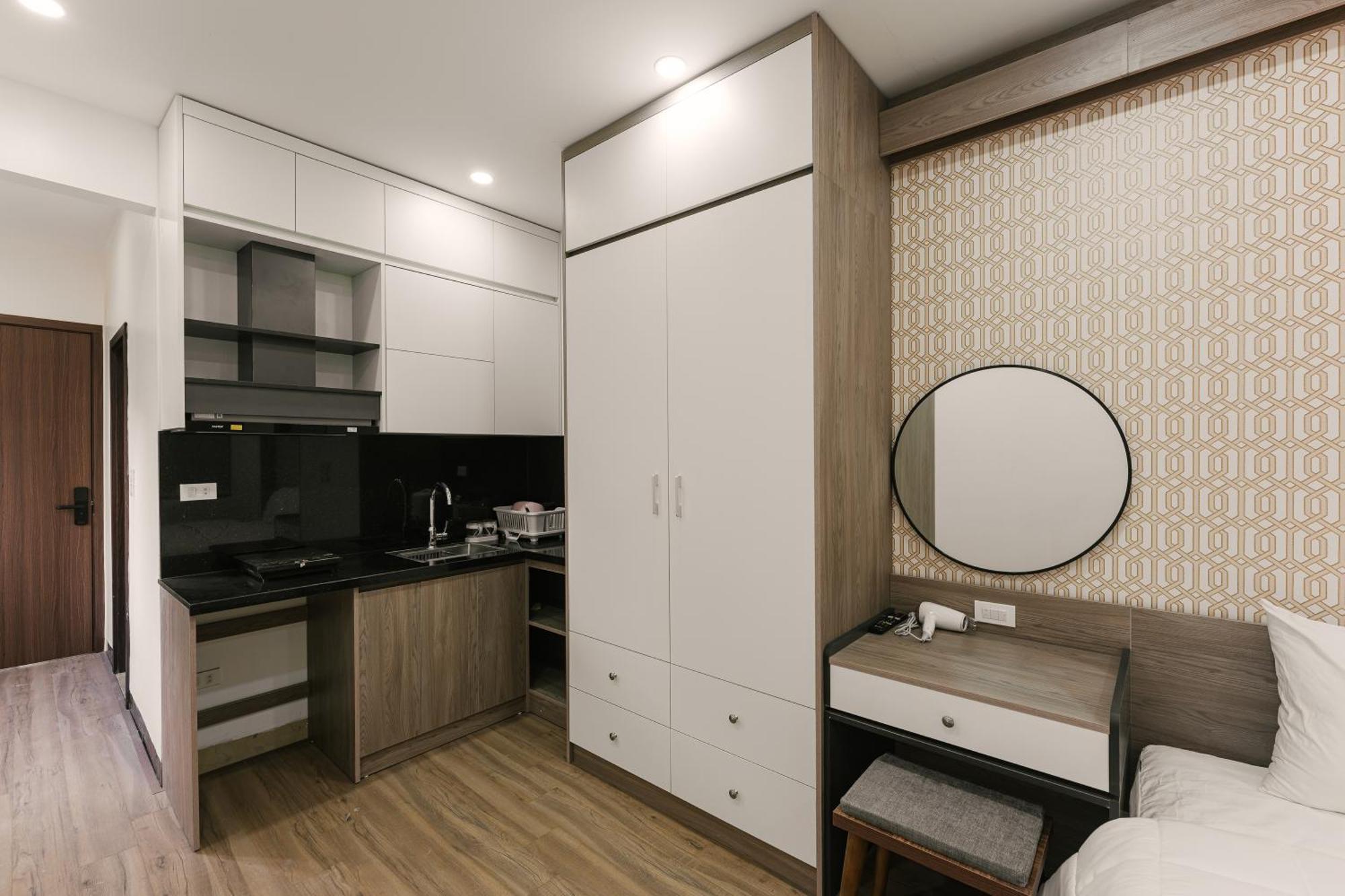 Delapong Hotel And Apartment Ha Noi 河内 外观 照片